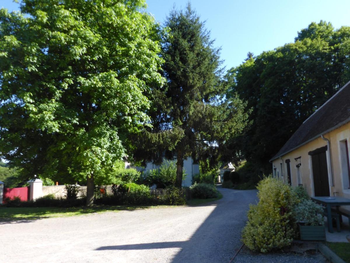La Petite Bardouillere Villa Courdemanche  Exterior photo